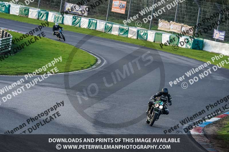 enduro digital images;event digital images;eventdigitalimages;mallory park;mallory park photographs;mallory park trackday;mallory park trackday photographs;no limits trackdays;peter wileman photography;racing digital images;trackday digital images;trackday photos